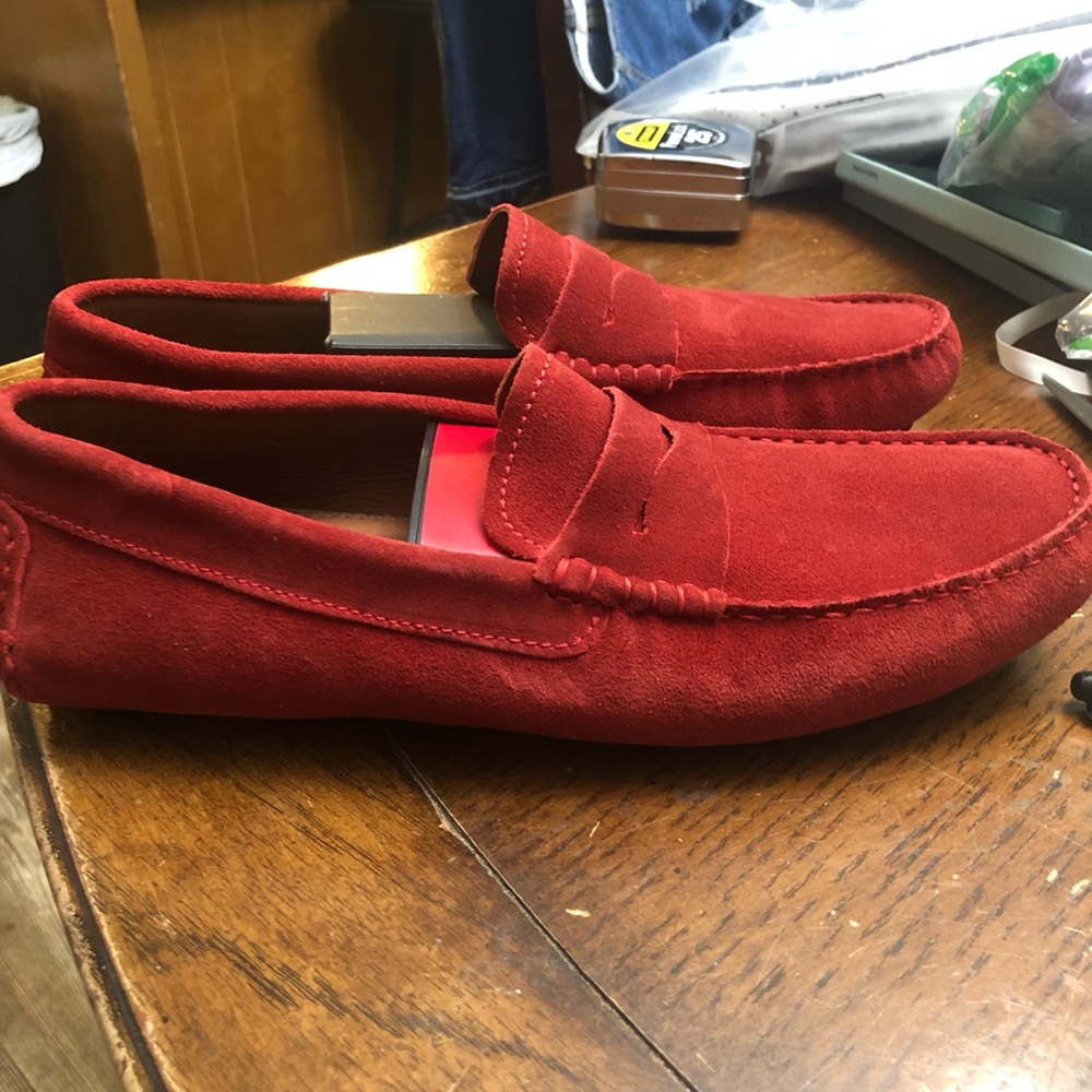 Massimo Matteo Penny Keeper red leather loafers. Women’s size 9M, NWOT